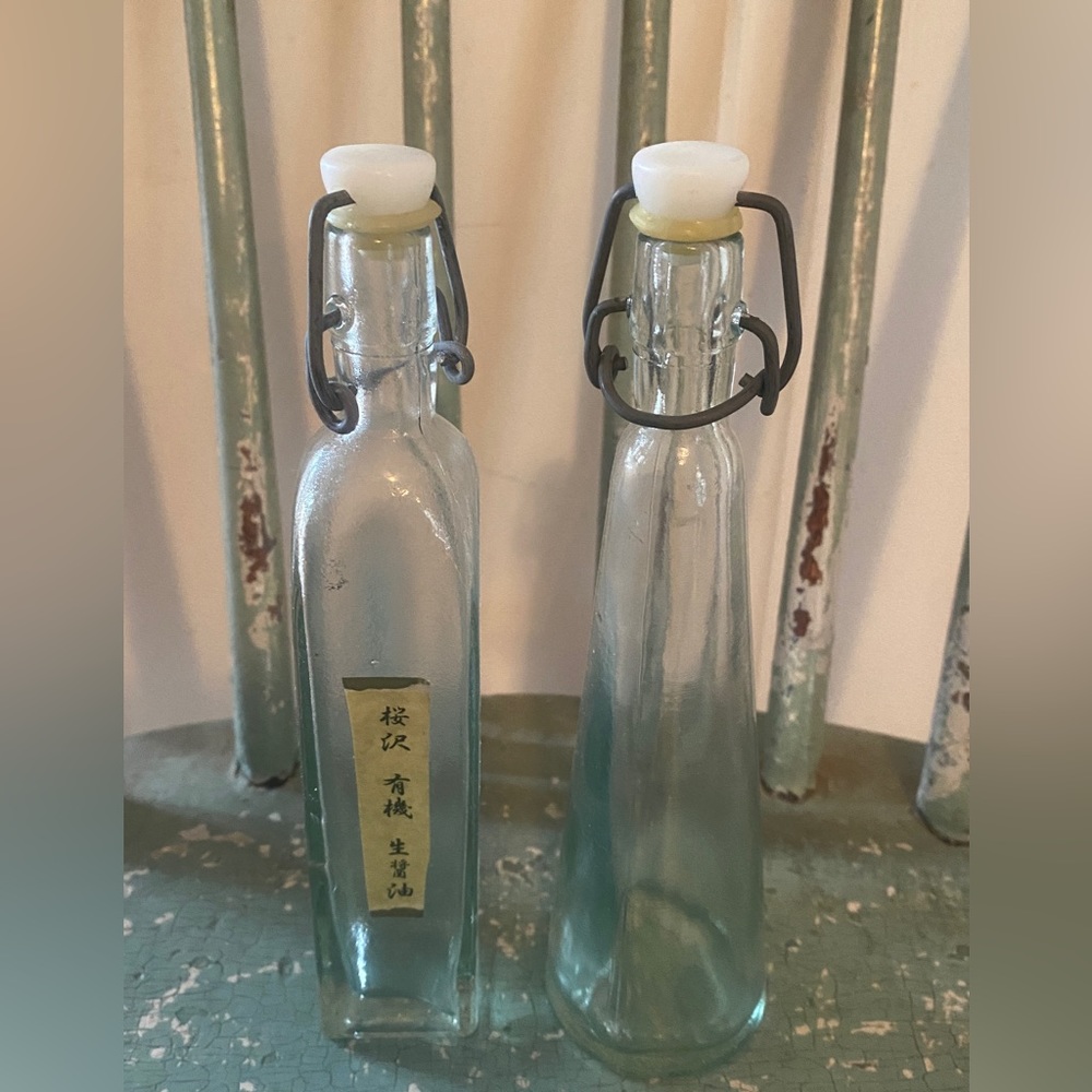 2 vintage Chinese Asian condiment bottles,dish,  containers/corks, perfect, 1970